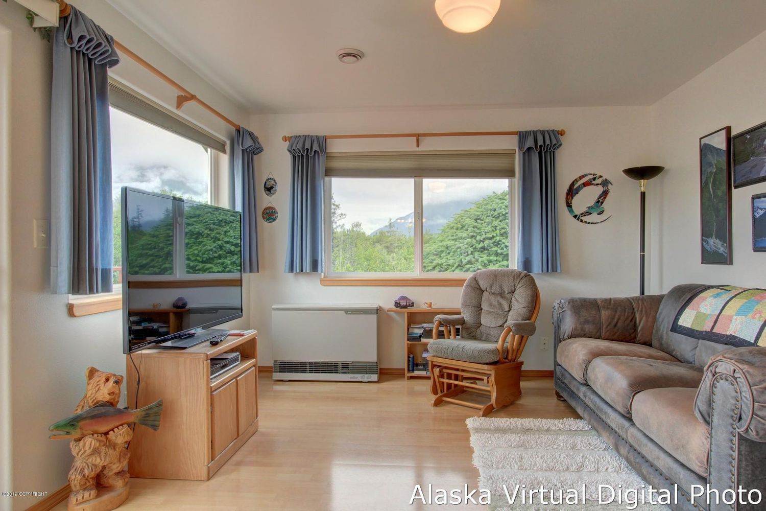 32596 Nash Rd, Seward, AK 99664
